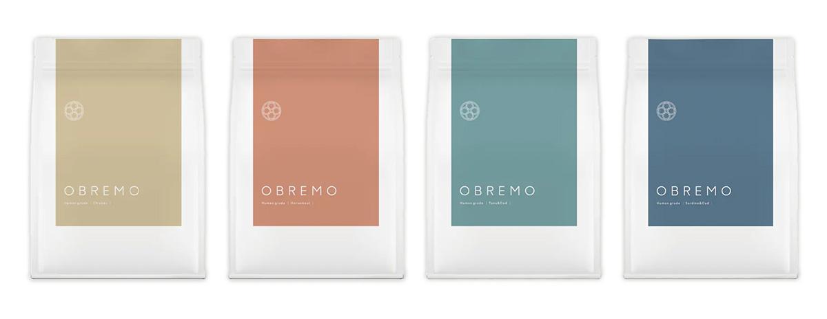 天然由来の酸化防止剤が使われているドッグフード「オブレモ(OBREMO)」のパッケージの画像